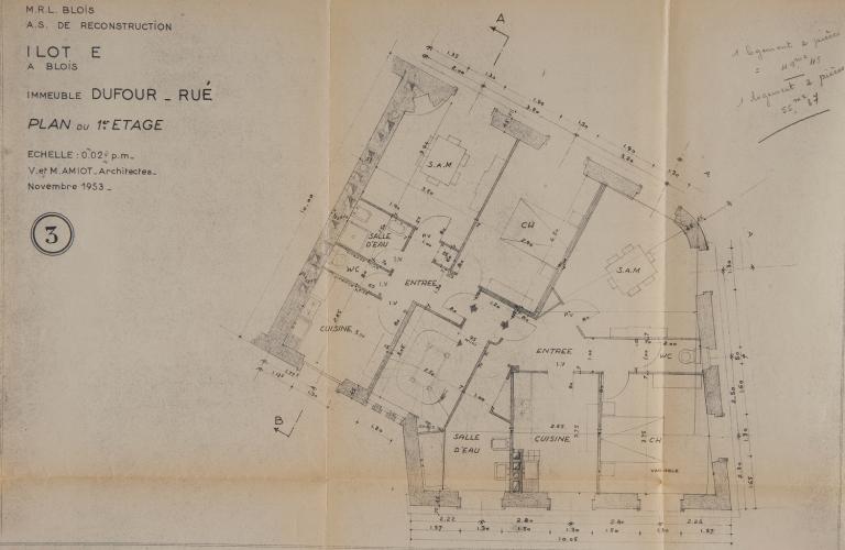 Plan du premier étage, projet de V. et M. Amiot, 1953. (Archives départementales de Loir-et-Cher, Blois, 1195 W 43).