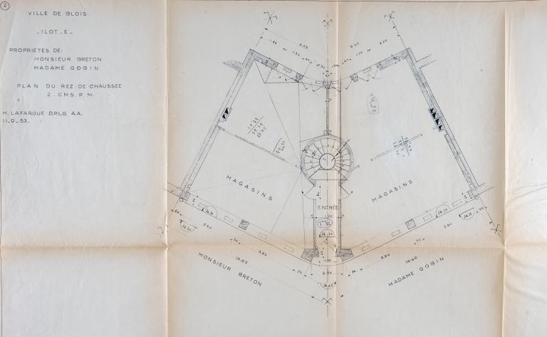 Plan du rez-de-chaussée, projet d'Henri Lafargue, 1953. (Archives départementales de Loir-et-Cher, Blois, 1195 W 43).