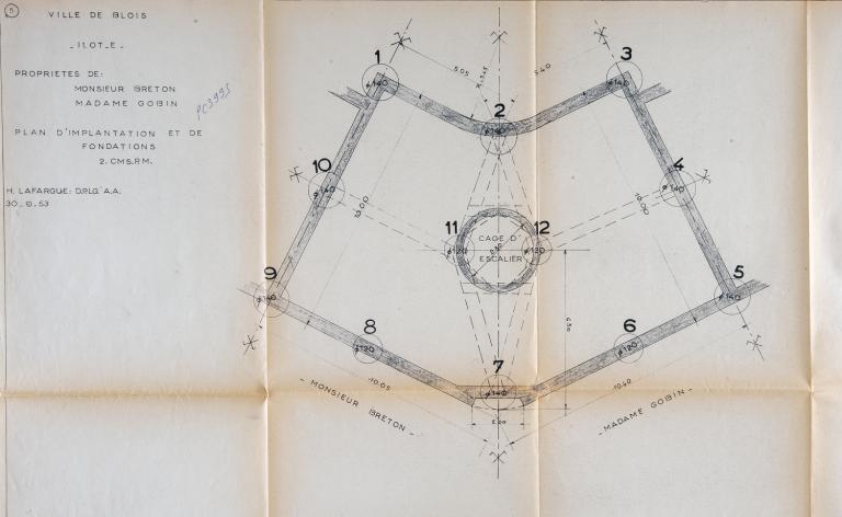 Plan d'implantation et de fondation, projet d'Henri Lafargue, 1953. (Archives départementales de Loir-et-Cher, Blois, 1195 W 43).