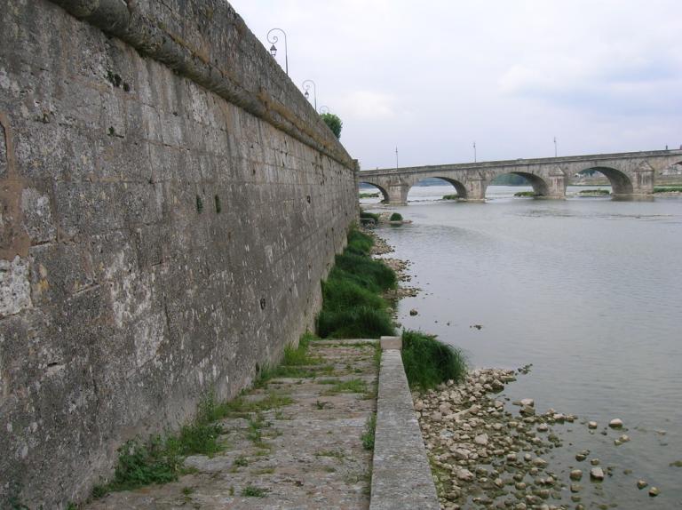 Vue d'ensemble vers l'aval.