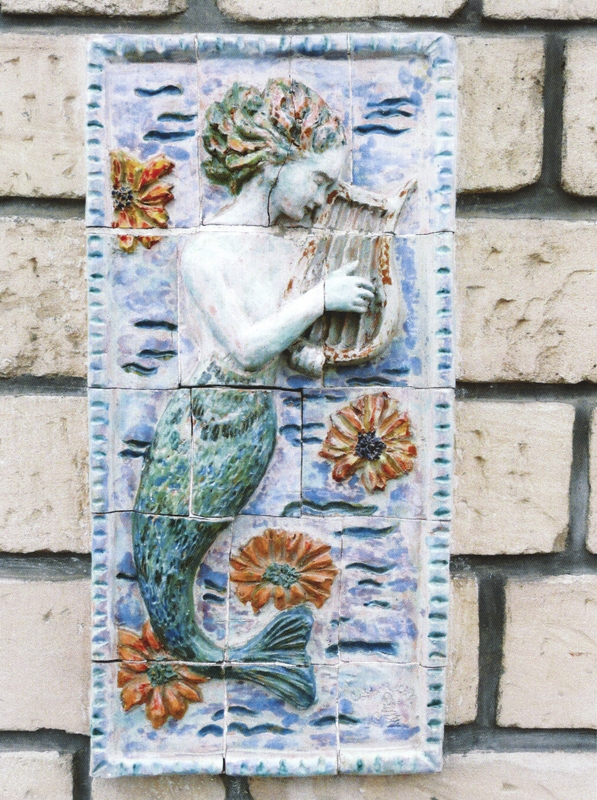Sirène à la lyre.
