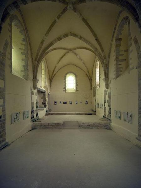 Vue intérieure : choeur.