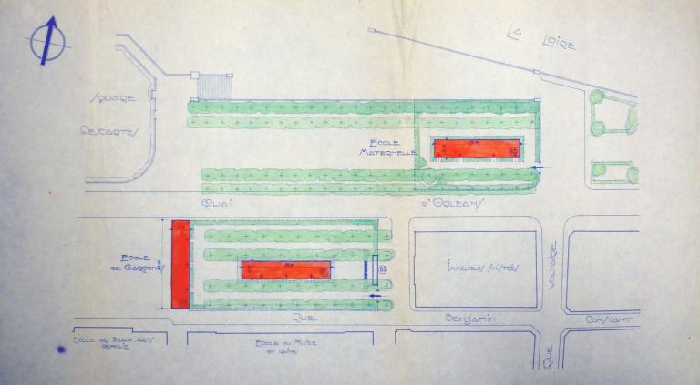 Plan des baraquements élevés place Anatole-France pour l'école, L. Amalric arch., 28 novembre 1944. (archives municipales de Tours, 149 W 37).