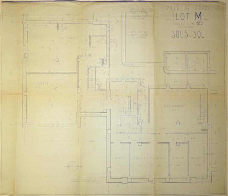 Plan du sous-sol, R. et J. Marconnet et P. Leseurre arch., 8 décembre 1948. (archives municipales de Tours, Permis de construire 1949/n°251).