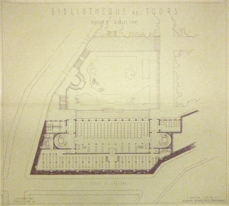 Projet Porte Rouline : plan du premier étage (salle de lecture), Ch. et J. Dorian arch., septembre 1949. (archives municipales de Tours, 472 W 1, projets Porte Rouline (terrasse du jardin du musée)).
