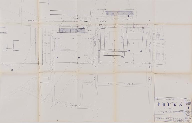 Plan d'implantation des bâtiments 1 bis et 12 - 1961. (Archives communales de Tours, section contemporaine, Série W, cote 999 W 94).