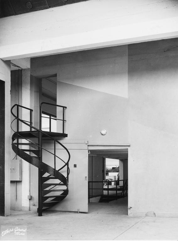 Imprimerie Mame, actuellement École des beaux-arts (49 boulevard Preuilly)