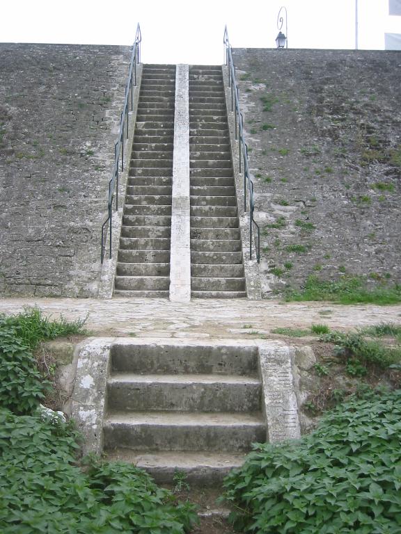 Entrée de la gare du canal de jonction, état en 1999.