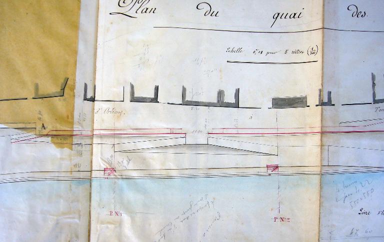 Partie aval du port de Tours, vue vers l'aval. Carte postale ancienne. (archives départementales d'Indre-et-Loire, 10 Fi 261 747).