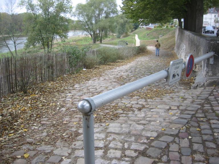 Les aménagements portuaires de la Loire : commune de Tours (Indre-et-Loire
