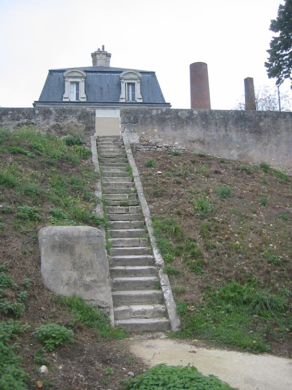Vue d'ensemble vers l'amont. ; Vue d'ensemble vers l'amont.