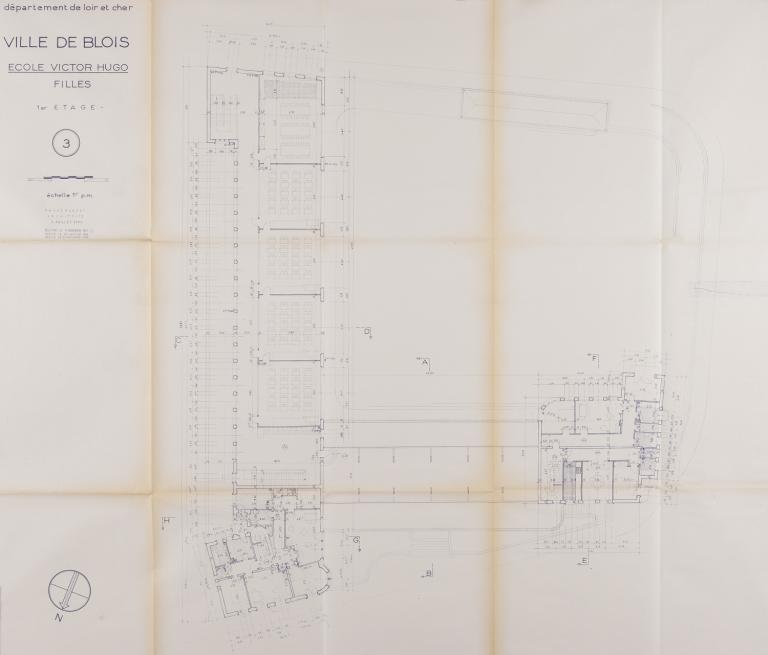 Ecole Victor-Hugo, plan du 1e étage par A. Aubert, 1951-52. (Fonds A. Aubert. SIAF/ Cité de l'architecture et du Patrimoine / Archives XXe siècle, 72 IFA : 322).