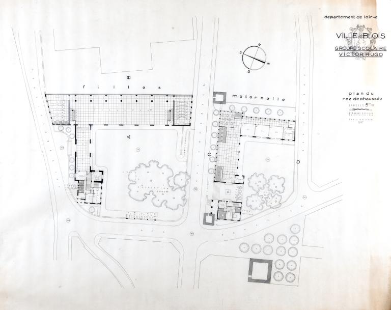 Projet de groupe scolaire par A. Aubert et A. Pronier, plan du rez-de-chaussée, 1947. (Fonds A. Aubert. SIAF/ Cité de l'architecture et du Patrimoine / Archives d'architecture du XXe siècle, 072 IFA : 322). ; Projet de groupe scolaire par A. Aubert et A. Pronier, plan du RDC, 1947. (Fonds A. Aubert. SIAF/ Cité de l'architecture et du Patrimoine / Archives XXe siècle, 072 IFA : 322).