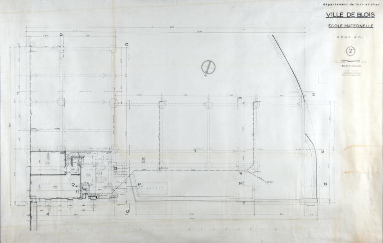 Projet d'école maternelle par A. Aubert, plan du sous-sol, 11-1955. (Fonds A. Aubert. SIAF/ Cité de l'architecture et du Patrimoine / Archives d'architecture du XXe siècle, 072 IFA : 322).