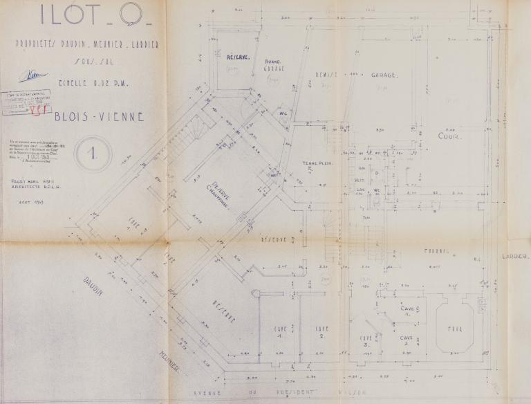 Plan du sous-sol par Marc Paget, 08-1949. (Archives départementales de Loir-et-Cher, Blois, 1195 W 43).