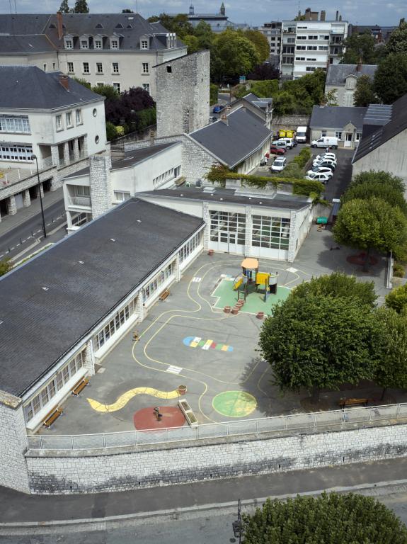 Ecole maternelle vue depuis la Tour Beauvoir.