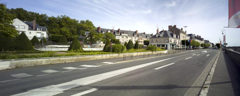 Vue depuis les quais.