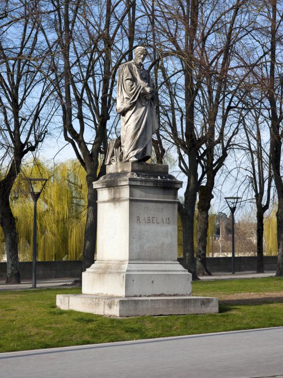 Vue générale de trois quarts.