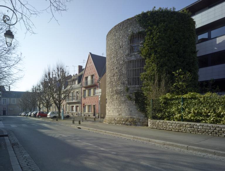 Vue générale de la rue du mail-Clouseau, vue depuis le nord-ouest.