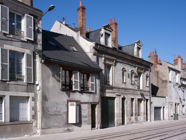 Annexe Georges-Petit située 40 rue Porte-Madeleine (bâtiments E1 à E6).