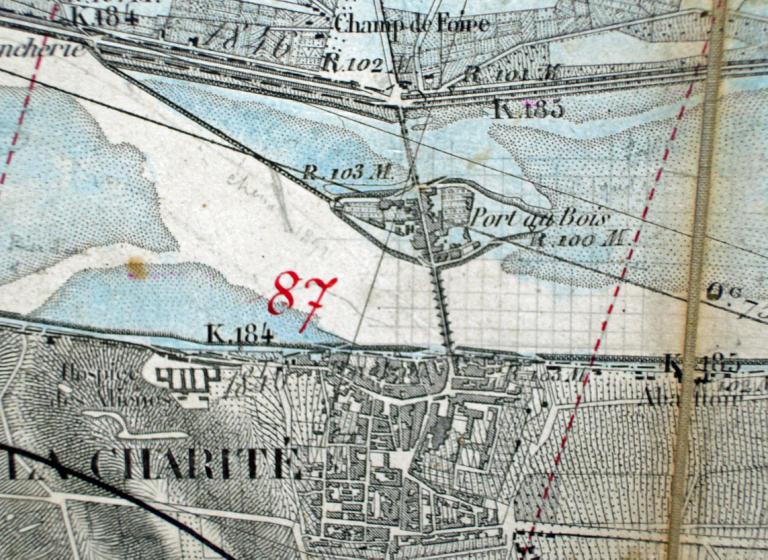 Extrait de la carte de la Loire dressée par l'ingénieur Coumes en 1852 et complétée en 1911. (direction départementale de l'équipement de la Nièvre, Nevers).