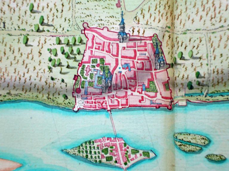 Carte du cours des rivières de Loire et d'Allier depuis Orléans en remontant jusqu'à Decize et Vichy, levée en 1727-1730 sous la direction du sieur Matthieu. Détail. (école nationale des Ponts-et-Chaussées, Folio 4969).