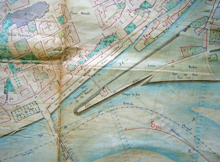 Plan général de la Loire aux abords de Nevers par l'ingénieur ordinaire Verdevoye, 23 janvier 1854. Détail. (direction départementale de l'équipement de la Nièvre, Nevers).