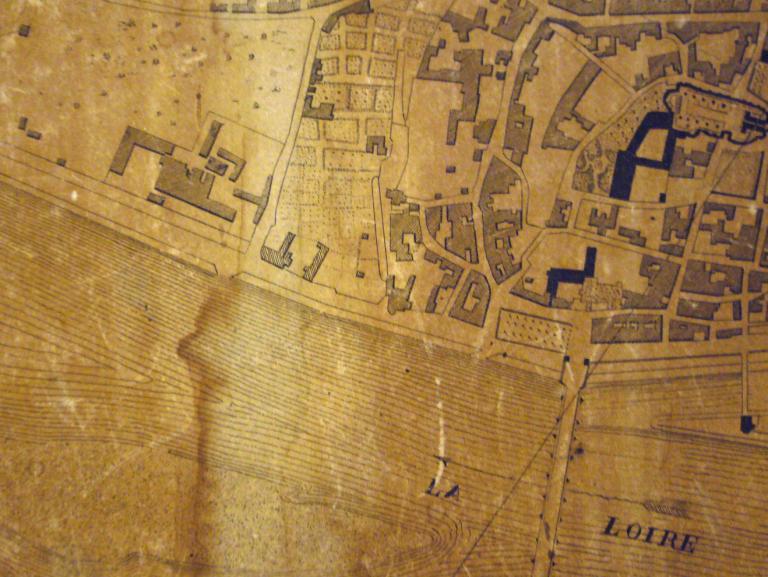 Plan de la ville de Nevers, 1839. Détail. (médiathèque de Nevers, Plan 10 carton 1). ; Plan de la ville de Nevers, 1839. Détail. (médiathèque de Nevers, Plan 10 carton 1).