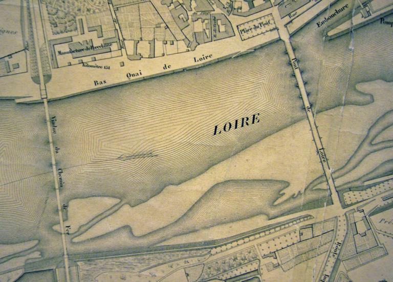 Plan général de la ville de Nevers par F. Marmet, avril 1856. Détail. (médiathèque de Nevers, I 3 carton 1). ; Plan général de la ville de Nevers par F. Marmet, avril 1856. Détail. (médiathèque de Nevers, I 3 carton 1).