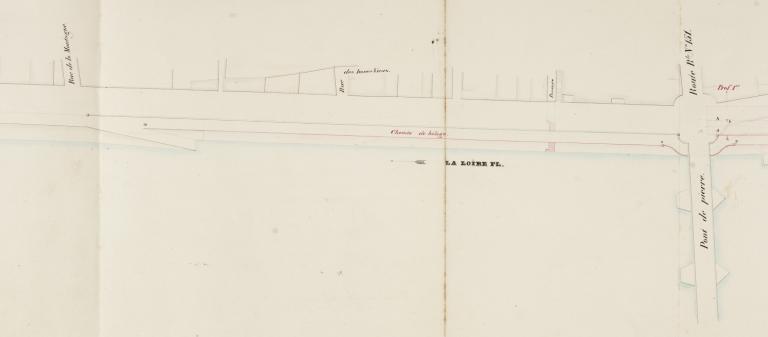 Plan du quai à reconstruire en amont du pont de pierre et d'un chemin de halage à établir en amont et en aval de ce pont, 12 février 1839, ingénieur ordinaire Joncoumont. Section située en aval du pont. (archives départementales de la Nièvre, S 10944).