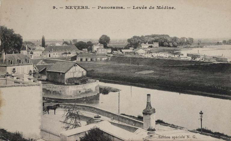 Port dit port refuge (ou gare) de la Nièvre