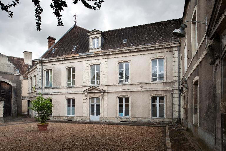 Bâtiment B, vue de l'ouest.