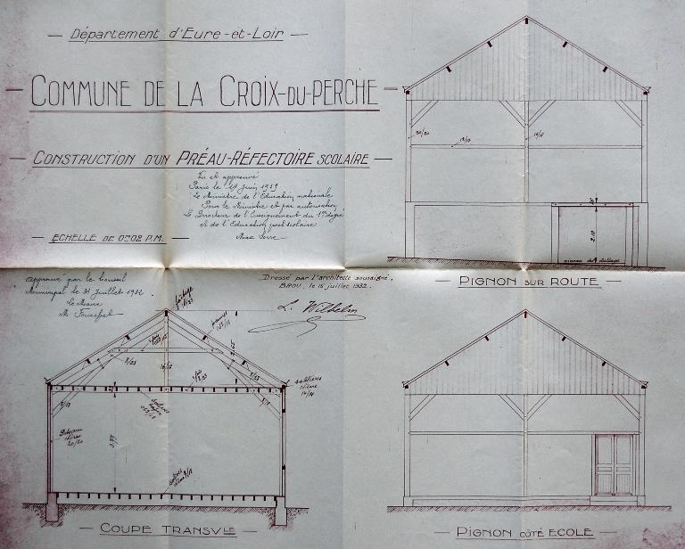 Projet de construction d’un préau et réfectoire scolaire dressé par l’architecte Wilhelm en 1932, élévation et coupe transversale. (Archives départementales d’Eure-et-Loir, 2 O 1129).