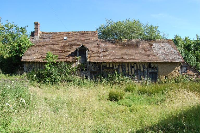 Premier bâtiment (ancien logis, étable et toit à porcs), élévation sud.