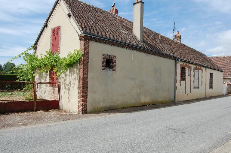 4, rue Principale, ancienne école devenue maison, façade postérieure.