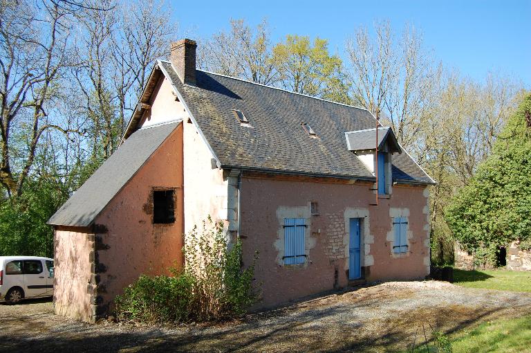Logis, vue générale depuis le sud.
