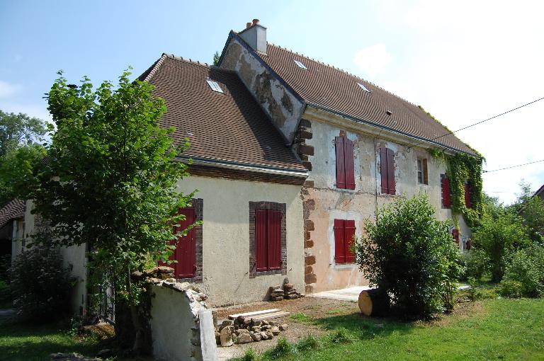 Presbytère, vue générale depuis l'ouest.