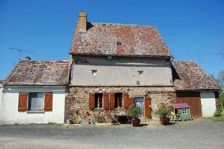 Bâtiment principal, Vue générale depuis le sud.