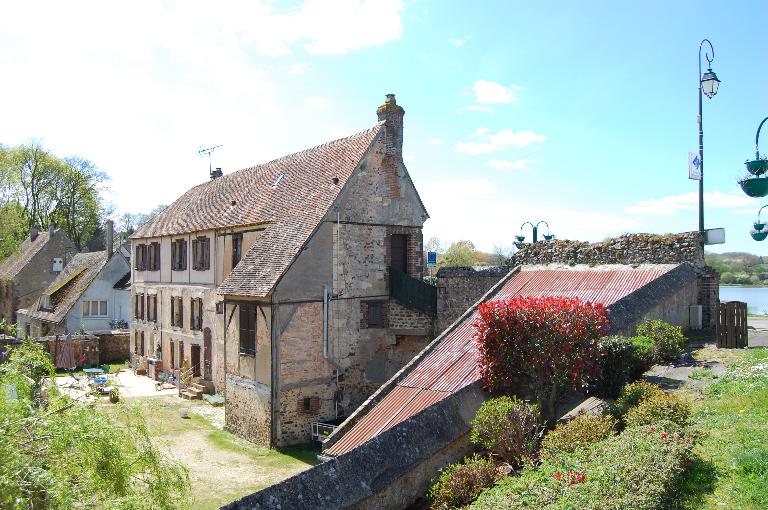 Vue générale depuis le nord-est (état en 2014).