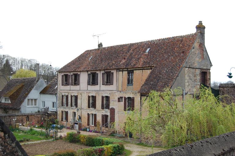 Maison dîte "le laboratoire", vue générale depuis le nord-est. ; Vue rapprochée depuis le nord-est.