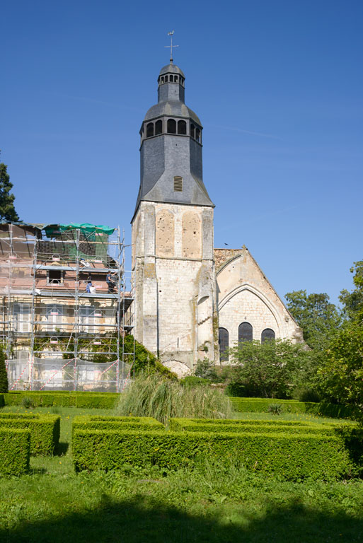 Vue générale depuis le jardin du collège militiare, à l'est.