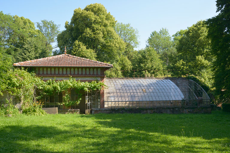 Serre, vue générale depuis le sud.