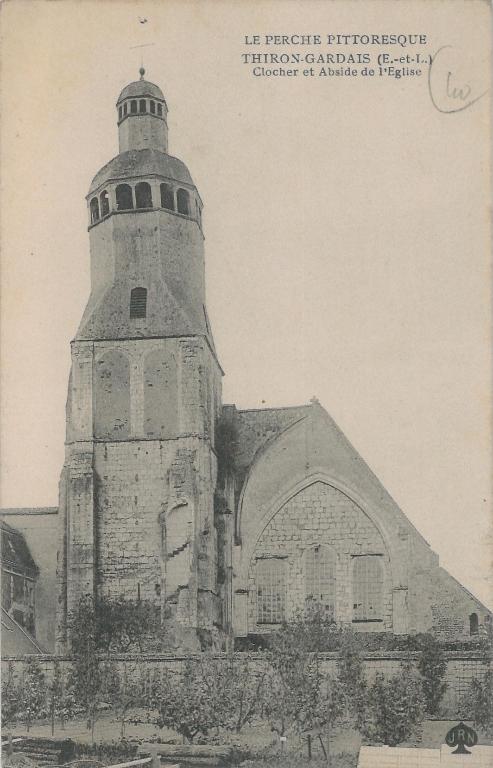 Élévation est de l'abbatiale (carte postale, 1er quart 20e siècle - collection particulière Victor Provôt).