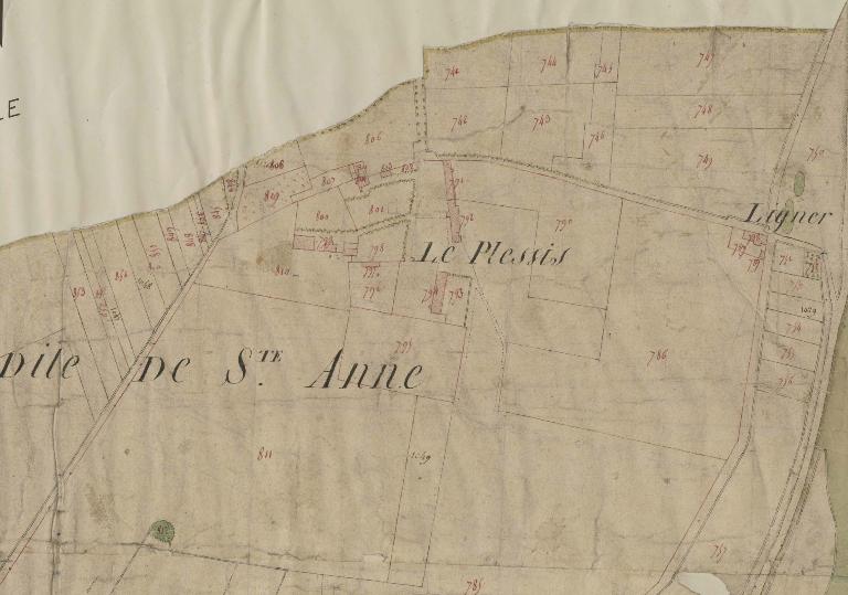 Le Plessis sur le cadastre napoléonien (1808) : le logis, parcelles 793-794 (Archives départementales d'Indre-et-Loire 3 P2_195_003) ; Ancienne métairie du château du Plessis dans le cadastre napoléonien.