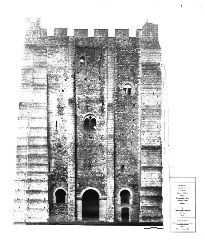 Donjon, élévation extérieure, face ouest (1992).