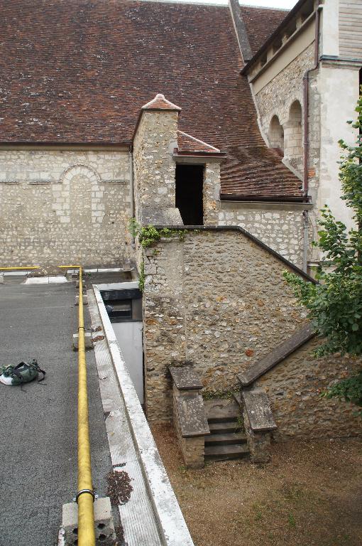 Nef (collatéral nord), transept (bras nord), vue de l'ouest.