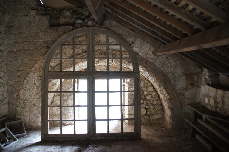 Collatéral nord, dernière travée, élévation intérieure, détail d'une arcade.