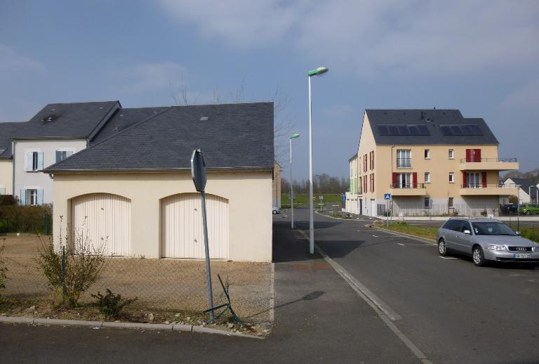 Au lieu-dit Chevrette.