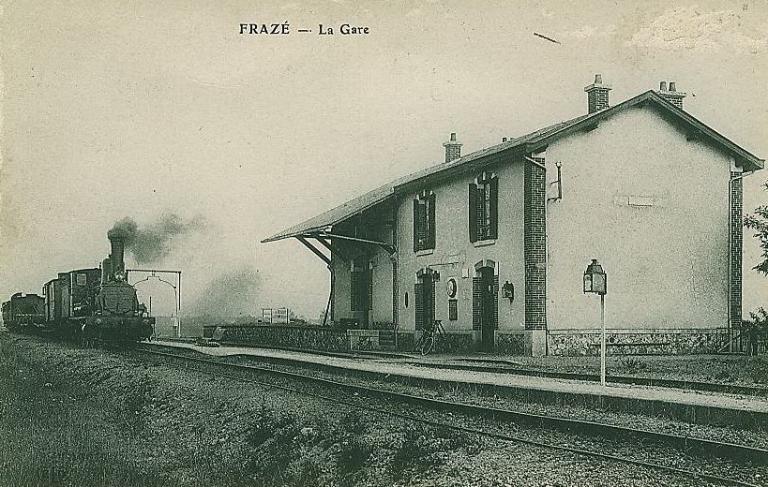 Vue générale depuis le nord-ouest - carte postale, vers 1910 (collection particulière).