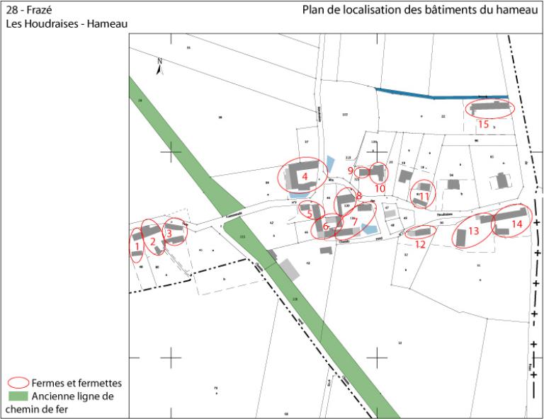 Plan de localisation des bâtiments du hameau (fond : plan cadastral de 2016, section YD).